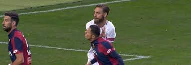 Caso de rossi e lapadula analizzato al var dal sig. De Rossi Frena La Roma A Genova Lapadula Risponde A El Shaarawy Il Mattino It