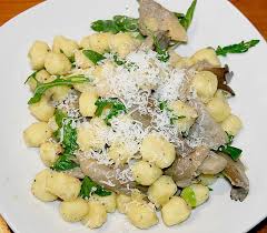 Gnocchi Mit Austernpilzen Von Hobbystudent82 Chefkoch Austernpilze Austern Pilze