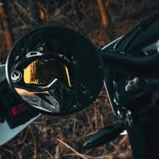 K E T T S C H Y Bikelife Auf Instagram Ich Im Spiegel Airoh Airohhelmet Airohaviator Kettschy Augsburg Motorr In 2020 Bike Life Mirror Pic Supermoto