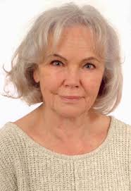 Renate elly künast (born 15 december 1955) is a german politician of alliance '90/the greens. Renate Geissler Kunstler Innen Uber Uns