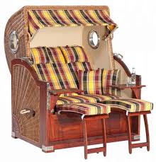 Für getränkegläser zwei zeitungsfächer auf jeder seite zwei transportgriffe strandkorb mit sehr schöner optik inklusive. Xl Garten Strandkorb Rustikal 500 Plus Comfort Natura Braun 1216