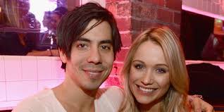 30 Rock's Katrina Bowden Is Married!