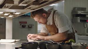 Nick bril live bij studio brussel. Toyota Presents Driven The Story Of Chef Nick Bril