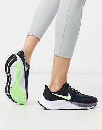 Look great while you're logging miles with airy colors and sleek styling. Nike Running Air Zoom Pegasus 37 Trainers In Black Asos
