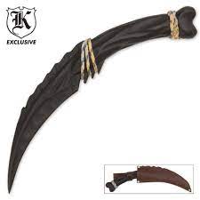 Includes brown leather twin sheath. Pin On Weapons