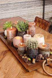 tablett mit kerzen und teelichtern kerzen teelichter genel deko herbst dekor diy kerzen dekorieren herbst dekoration
