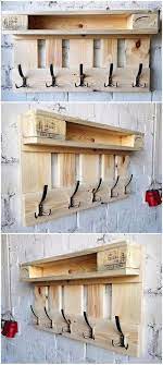 Woodworking Wood Profit Repurposed Pallet Hanger Idea Discover How You Can Start A Woodworking Business Fr Pallet Ideas Ahsap Palet Projeleri Palet Tahtasi
