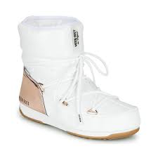 Shop over 100 top moon boot women's fashion and earn cash back from retailers such as farfetch, mytheresa, and the realreal and others such as yoox and zappos all in one place. Moon Boot Moon Boot Low Aspen Wp White Fast Delivery Spartoo Europe Shoes Snow Boots Women 209 00