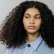 People will put it on their hair to loosen their curl pattern (if they have kinkier hair and tight curls), but they leave it on for a very short amount of time so that it does not straighten their hair. Texturizer Beauty Photos Trends News Allure