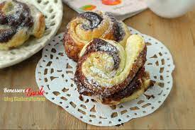 2 cucchiai di nutella o altra crema spalmabile alle nocciole. Rose Di Pasta Sfoglia Alla Nutella Ricetta