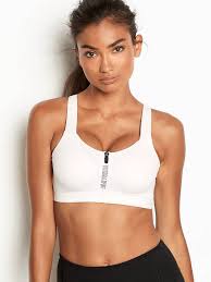 Comfy and supportive, this full coverage style is ideal for any activity. 22 Sports Bras People With Dd Boobs Actually Swear By