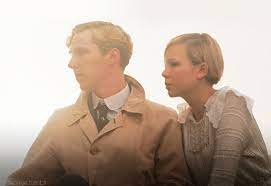 Adelaide clemens (born 30 november 1989) is an australian actress. Deareje Parade S End Benedict Cumberbatch Adelaide Clemens