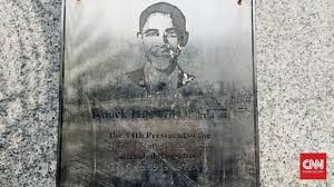 Tahun 1811 ditunjuk sebagai kepala supreme court sampai 1834. Barry Obama Kecil Dan Sekolah Menteng Itu