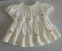 Orgu Ile Robadan Kiz Elbise Takimi 37 Model 1 5 Orgu Modelleri Orgu Isleri Babysweater Babysweat Baby Knitting Patterns Orgu Bebek Elbise Modelleri