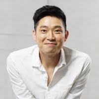 Tommy Leung's Instagram, Twitter & Facebook