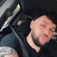 Does Walmart deliver groceries to Rodanthe, NC, or should I use Instacart  for Food Lion?