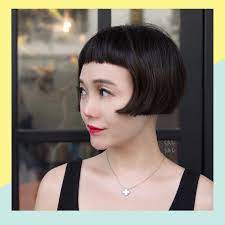 The Sci Fi Bob Is The Out Of This World Hair Trend For Fall Short Bob Hairstyles Bob Hairstyles Vintage Hairstyles