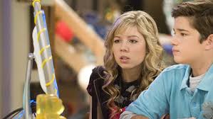 The show's lead miranda cosgrove, along with costars jerry trainor and nathan kress, are set to reprise their roles as carly, spencer and freddie, respectively. Prime Video Icarly Staffel 1 Dt Ov