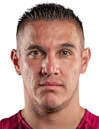 Carlie Tarbell's Instagram, Twitter & Facebook