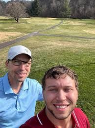 Scott Menne's Instagram, Twitter & Facebook