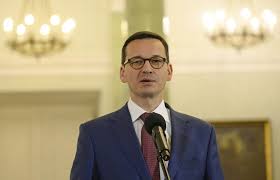 Poland's political fault lines shift to get a yes vote on eu recovery fund. Bild Zu Polens Regierungschef Fur Harte Fluchtlingspolitik Bild 1 Von 1 Faz