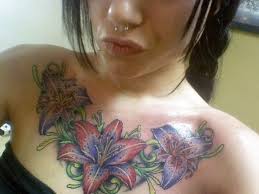 Flower Chest Tattoos Chest Tattoo Designs For Women Chest Tattoos Ideas Women Chest Tattoos Tattoos For Women Flowers Chest Tattoos For Women Girly Tattoos