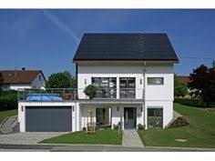 Walz Einfamilienhaus Von Fertighaus Weiss Gmbh Hausxxl Stadthaus Fertighaus Klassisch Satteldach Haus Hanglage Haus Einfamilienhaus
