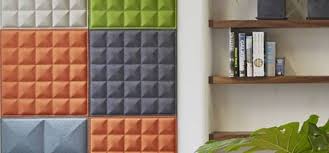 Disponible en finition vinyle ou textile, ce revêtement mural peut être facilement posé grâce à sa face adhésive, et permet de réduire de façon significative la résonance d'une pièce. Toutes Les Dalles Faux Plafond Papier Peint Acoustiques