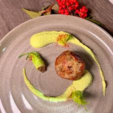 Come secondo piatto di oggi, ho voluto preparare i cannoli di carne ripieni al pistacchio. Gourmet Archivi Mirko Ronzoni