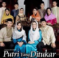 Sinetron ini mendapat penghargaan sebagai drama seri terfavorit pada panasonic gobel awards 2011. Putri Yang Ditukar Home Facebook