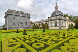 Official merchandise inspired by buckingham palace, the official london residence of britain's sovereigns since 1837 and the administrative headquarters special price £2.45 regular price £4.95. Irish Castle Sells For Above 17 5 Million Asking Price Mansion Global