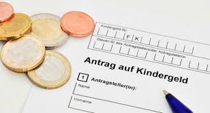 Valoarea alocației de stat pentru copii nu a mai suferit modificări de peste doi ani, și anume de la jumătatea lui 2015. AlocaÈ›ia Pentru Copii In Germania Kindergeld ObligaÈ›iile Beneficiarului Cont Ziarul Romanesc Germania