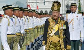 تونكو عبدالرحمن ڤوترا الحاج ابن المرحوم سلطان عبدالحميد حاليم شاه‎; Sultan Sallehuddin Selamat Ditabal Sultan Kedah Ke 29