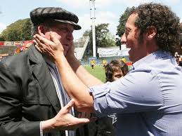 Carlos timoteo griguol, legendario entrenador de ferro, debió ser internado en el sanatorio de los arcos. 2pr83nrxzsoudm
