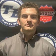 Liam Lynn's Instagram, Twitter & Facebook