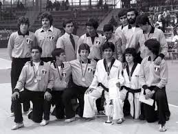 Sin embargo esta no fue la única presea de bronce para el taekwondo egipcio, ya que también en la. La Gloria Del Taekwondo Mexicano En Alemania 1979 Revista Katana