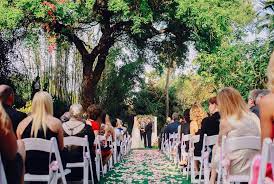 Jessica And Rich Sunken Garden Wedding In St Petersburg Florida Waterfront Wedding Venue St Petersburg Florida Wedding Sunken Garden