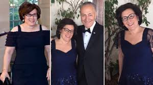 Last week, his younger daughter, alison schumer, married elizabeth weiland in brooklyn, the new york schumer, the democratic senate minority leader, reportedly wore a green yarmulke to match his daughter's shoes on her special day. Iris Weinshall Bio Net Worth Other Facts About Chuck Schumer S Wife Wikibio9