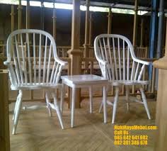 Jual Kursi Teras Modern Warna Putih Duco Rizki Raya Mebel Sementara itu, warna plitur yang dipakai adalah hitam. jual kursi teras modern warna putih