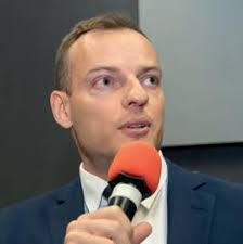 Nasza Politechnika 10 (230) październik 2022, temat numeru: Sukcesy i wiara  we wspólnotę by Nasza Politechnika Politechnika Krakowska