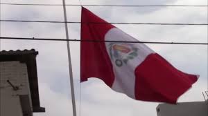 Adidas puso la bandera rusa al revés en la nueva camiseta de la selección de fútbol de este país, que ha decidido jugar sus últimos partidos de clasificación a la eurocopa 2020 con la antigua equipación. Izan Bandera Al Reves En Fiscalia De Tumbes Rpp Noticias