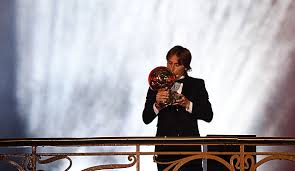 Luka modric world cup performance that made him to win the ballon d'or. Luka Modric Gewinnt Ballon D Or Lionel Messi Und Neymar Abgeschlagen
