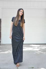 She Makes This Casual Tshirt Maxi Dress Look Perfect I D Love To Try It Myself Maxi Dress Tutorials Diy Maxi Dress Maxi Dress Pattern