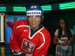 Seznam zprávy napsaly, že žádost jágr odmítl s tím, že sám se nyní očkovat nehodlá, protože má dostatek protilátek. Jaromir Jagr Picture Of Chocotopia Wax Museum Of Legends Prague Tripadvisor