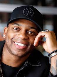Jimmie Allen Rubs Elbows With Trailblazer Charley Pride Wkrc