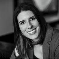 Carrie Knighton's Instagram, Twitter & Facebook