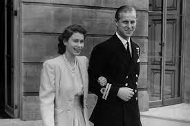 Queen Elizabeth Prinz Philip Das War Ihre Liebesgeschichte Gala De