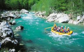 Life Adventures White Water Rafting Slovenie Zomer