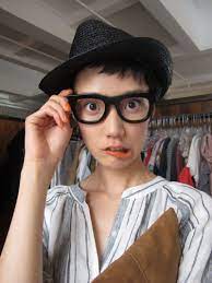 tao okamoto メガネ女子 女の子 岡本多緒