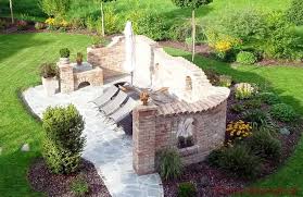Schone Mediterrane Sitzecke Im Garten Garten Diy Ideen In 2020 Garden Design Garden Wooden Garden Planters